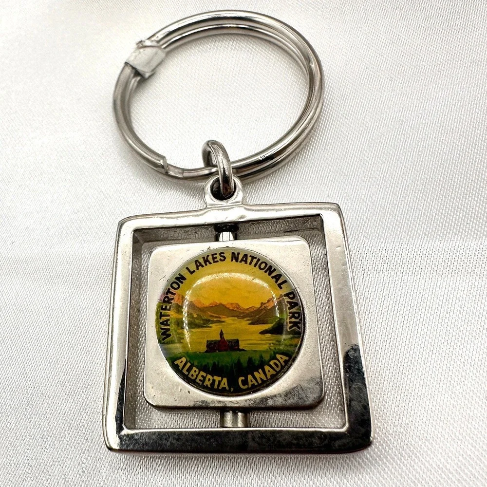 Waterton Lakes National Park Alberta Canada Vintage Spinner Keychain Silver Tone